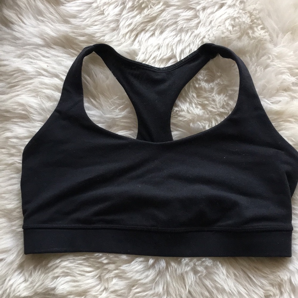 NEW! Lululemon jog bra in black